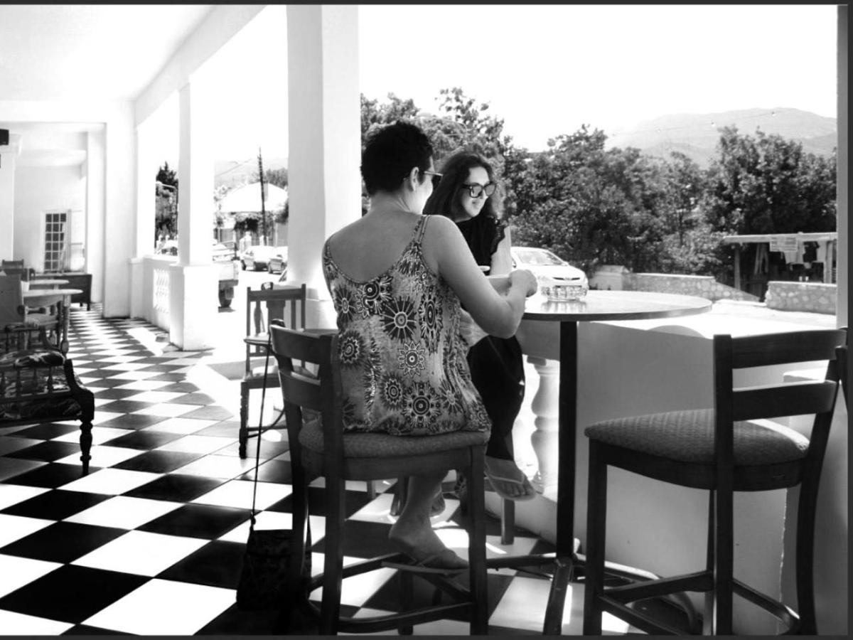 Karoo Art Hotel Barrydale Ngoại thất bức ảnh