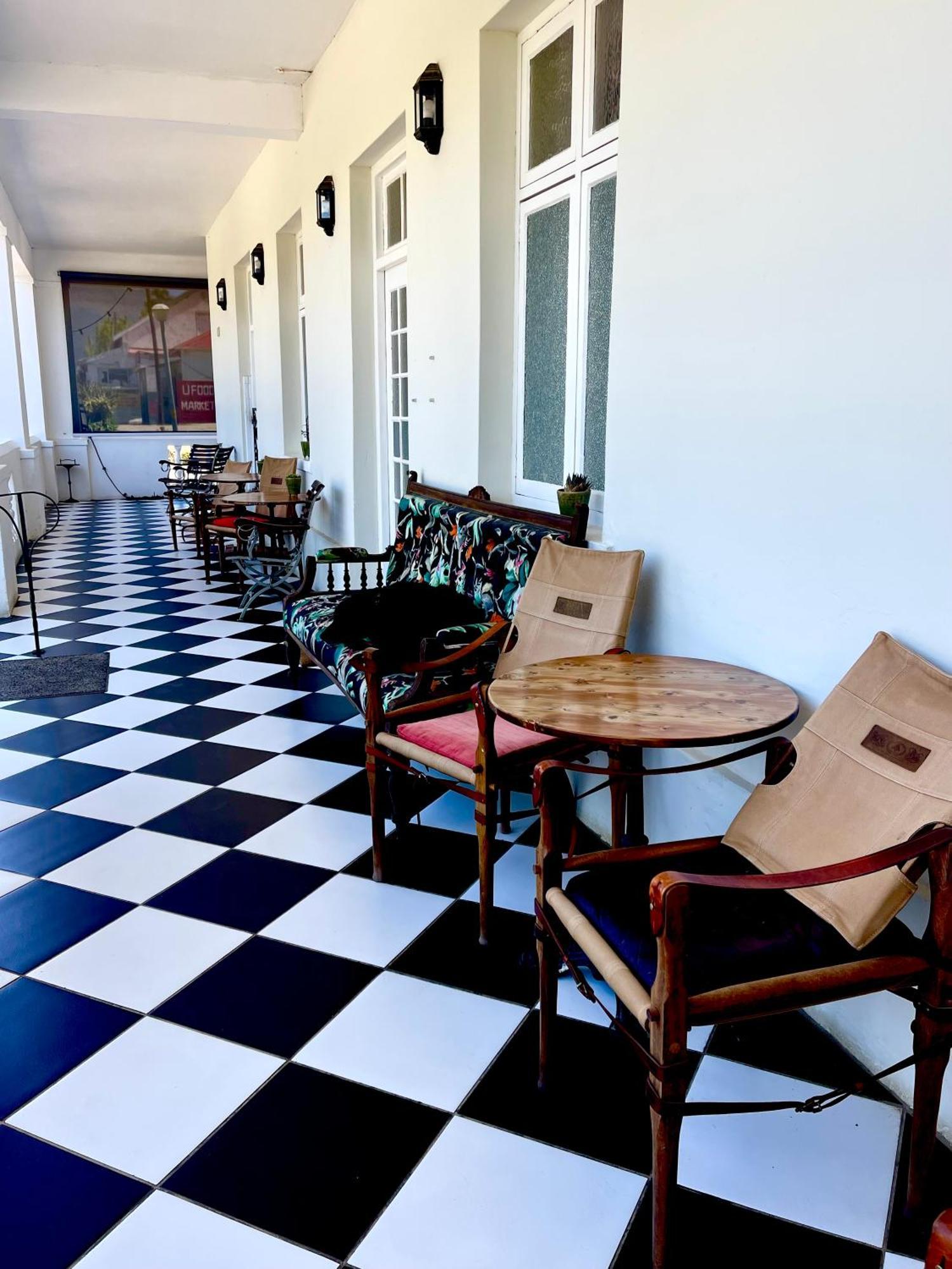 Karoo Art Hotel Barrydale Ngoại thất bức ảnh