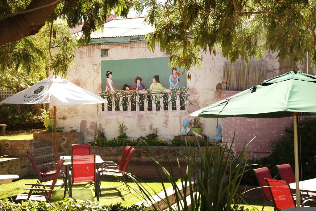 Karoo Art Hotel Barrydale Ngoại thất bức ảnh